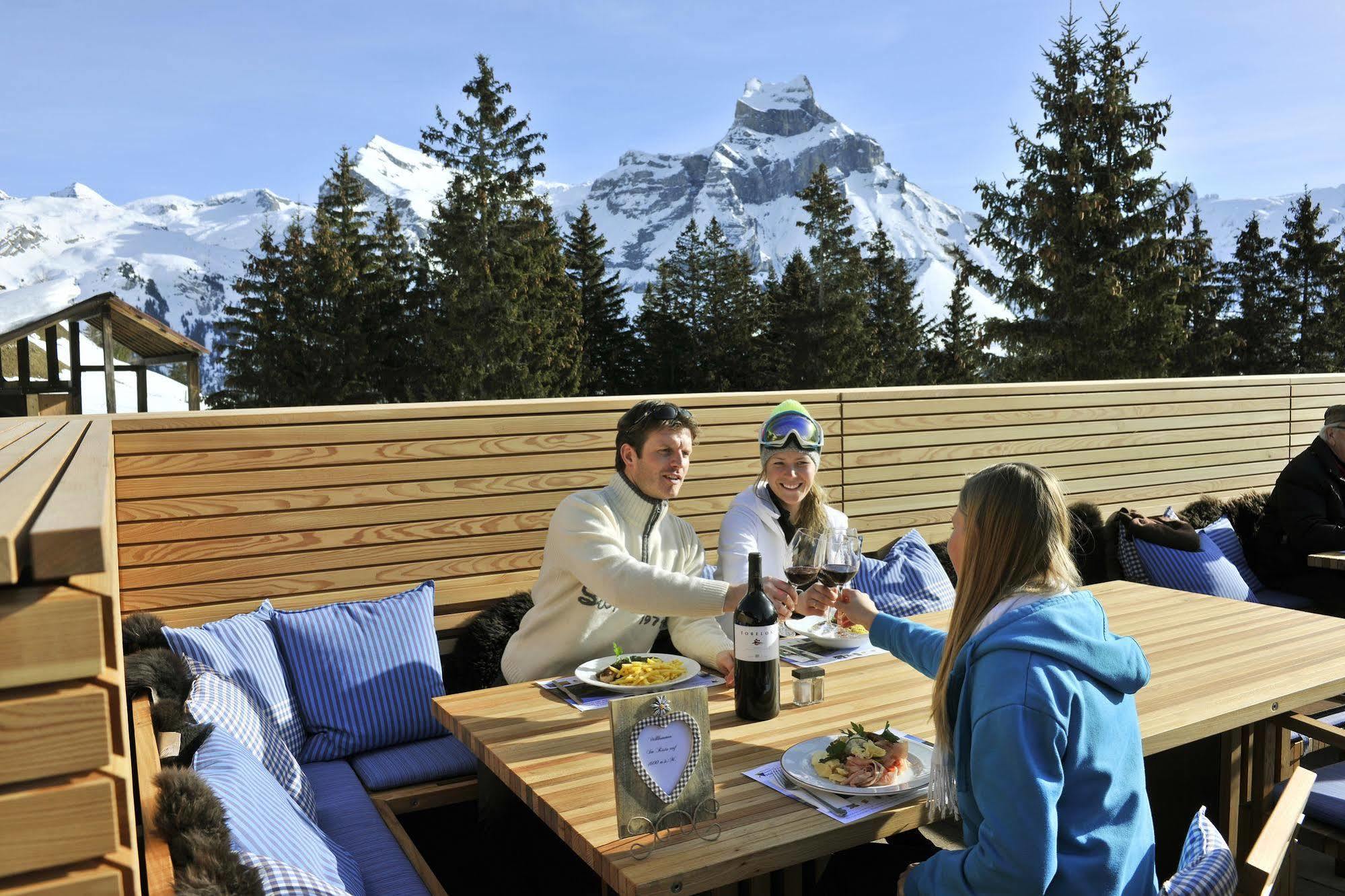 Berglodge Restaurant Ristis Engelberg Eksteriør bilde